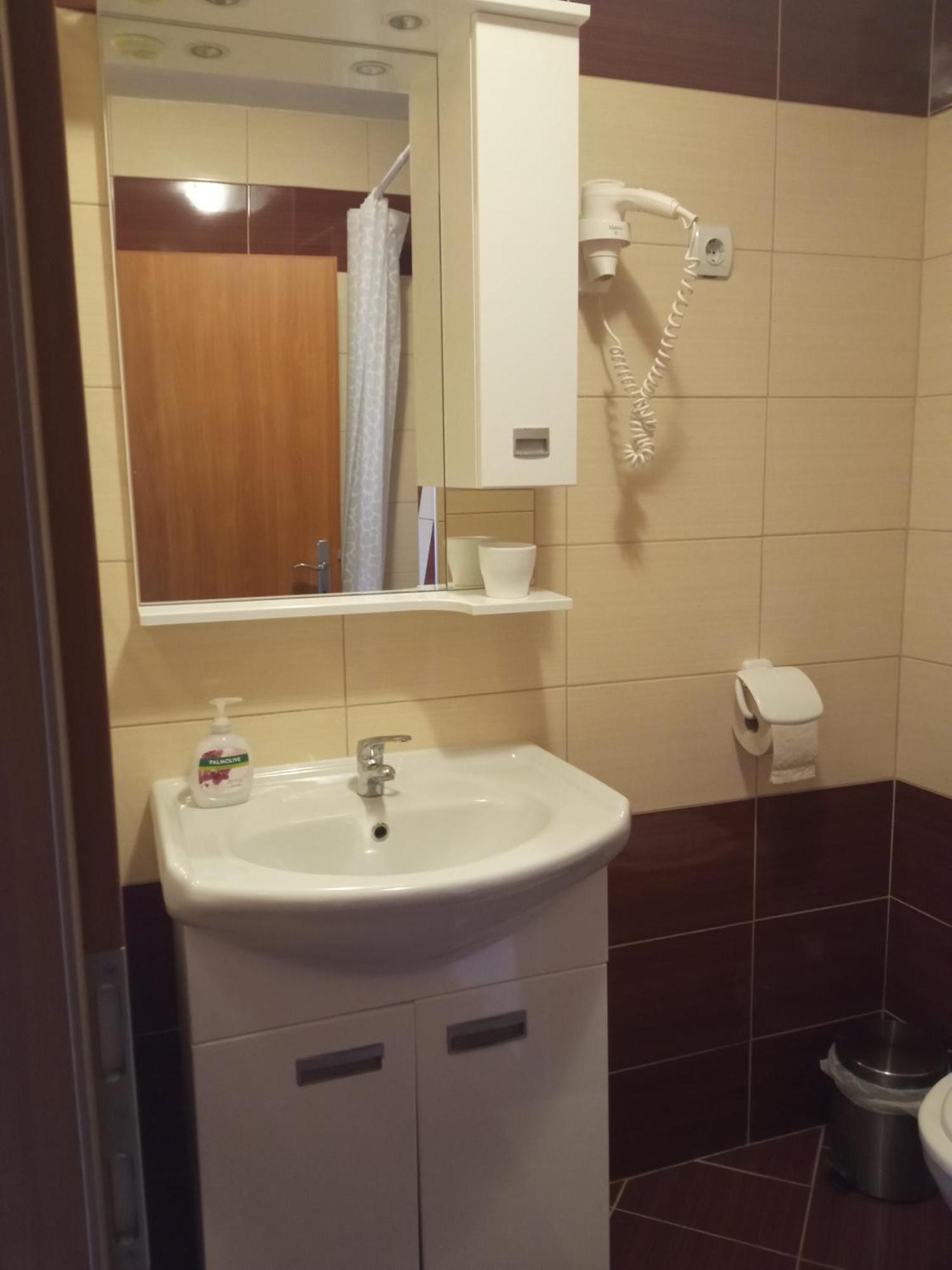 Apartman Vidovic Apartment Korenica Exterior photo